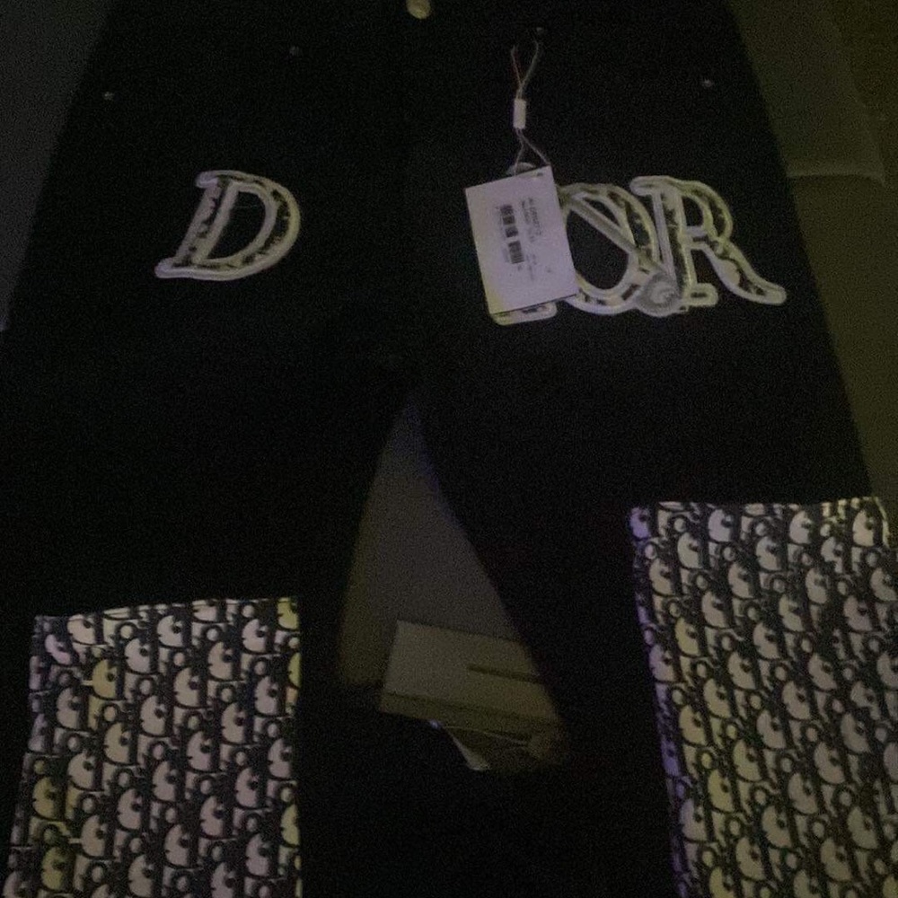 Dior jeans and shirt